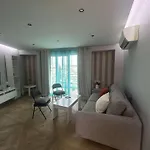 B018-Bright Apartment With Balcony - Cannes Croisette